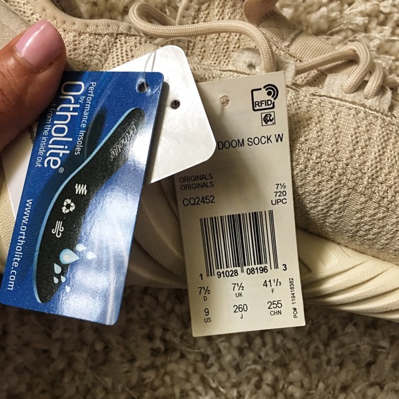 🚨SOLD🚨 (EB) Adidas Tubular Doom Sock Sneakers - Picture 4 of 5